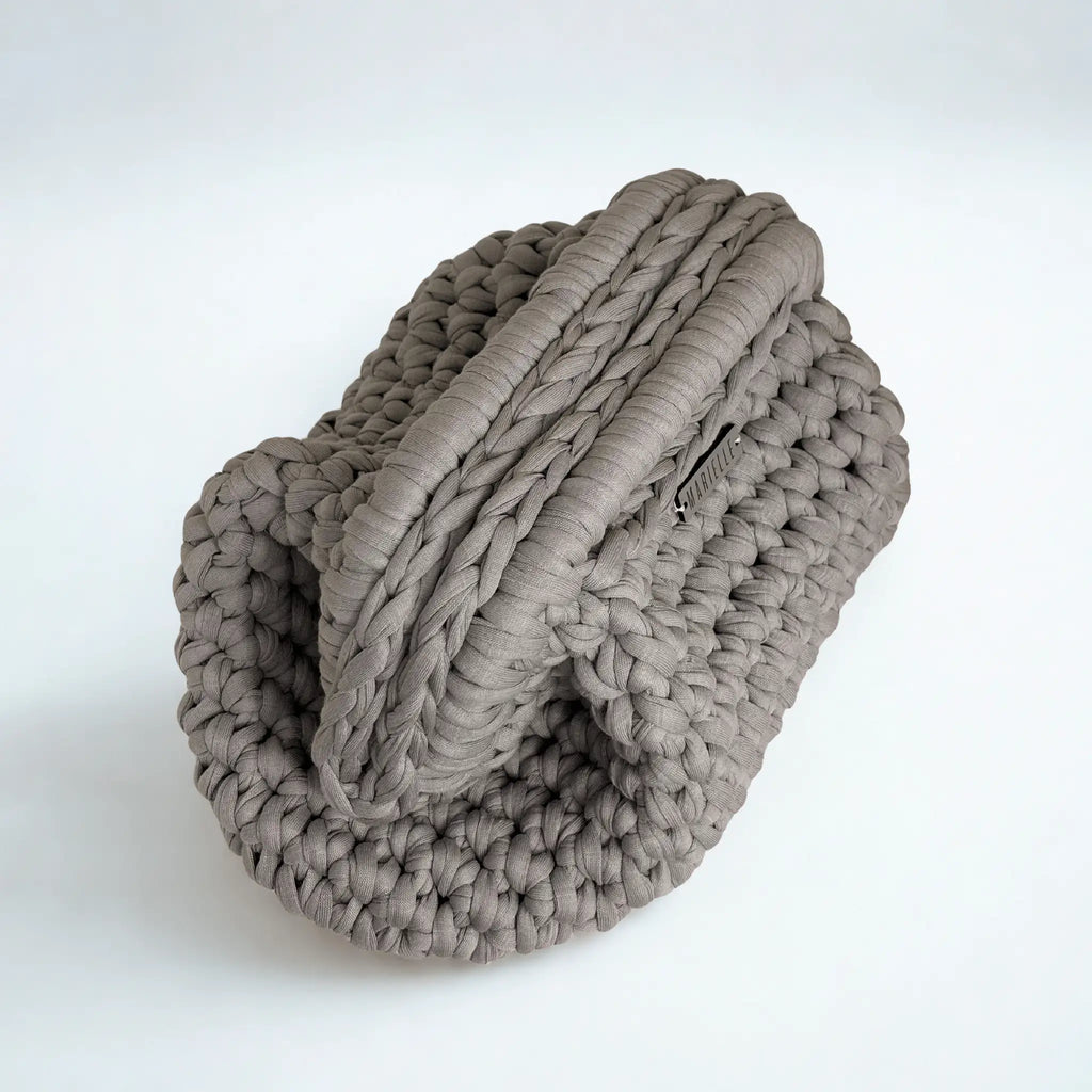 The Clutch (Grey)