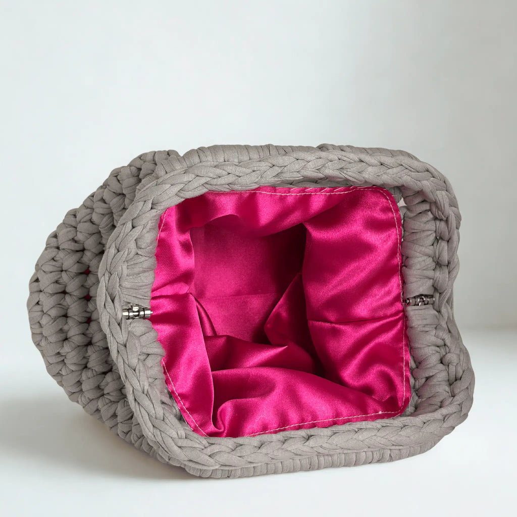 The Clutch (Grey)