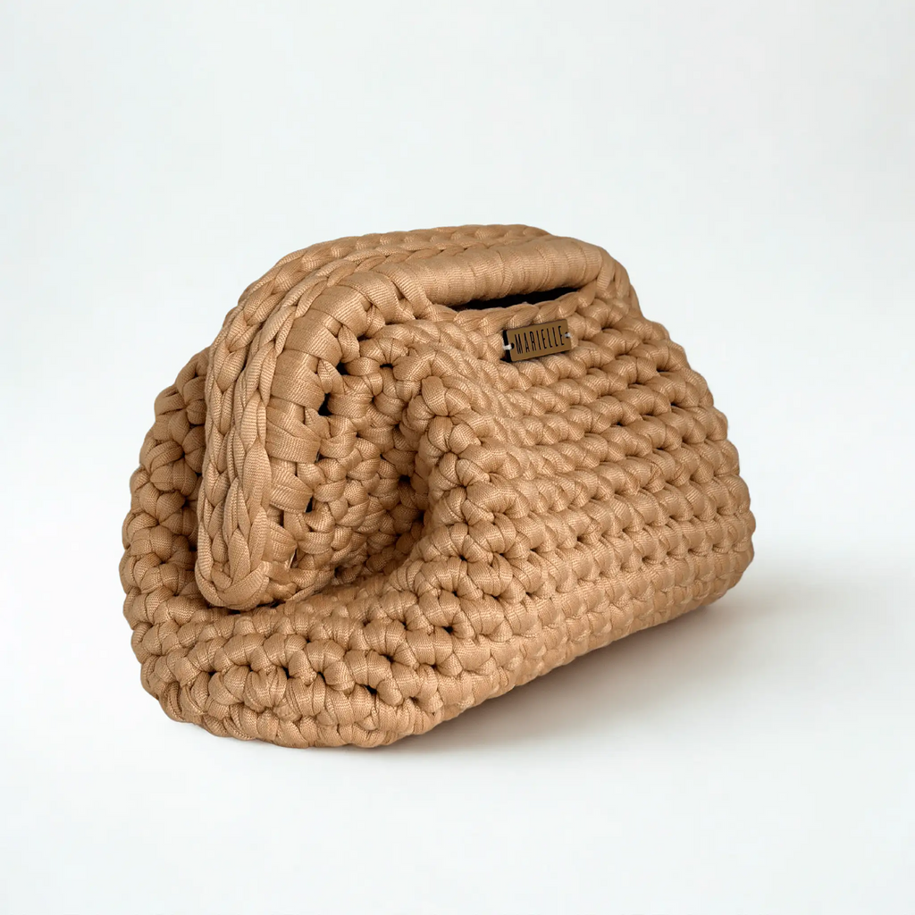 The Clutch (Nude)