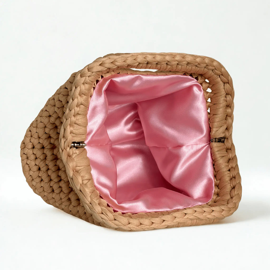 The Clutch (Nude)